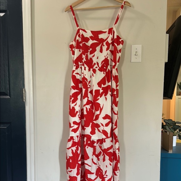 Evereve Dresses & Skirts - Evereve Red and White Spaghetti Strap Sundress